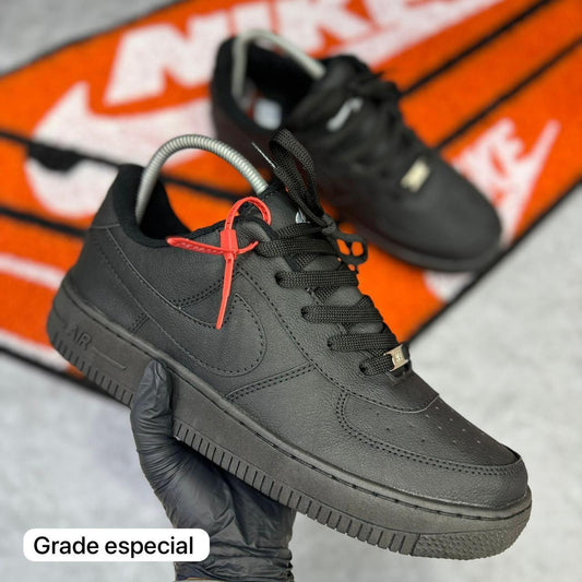 Tênis Nike Air Force 1